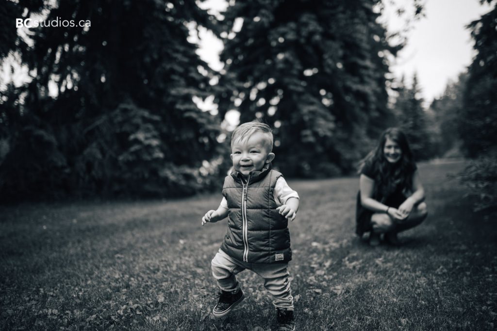 family session at hawerlak park. edmonton family photographer