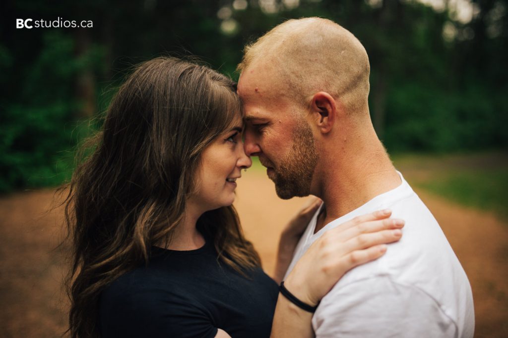 family session at hawerlak park. edmonton family photographer
