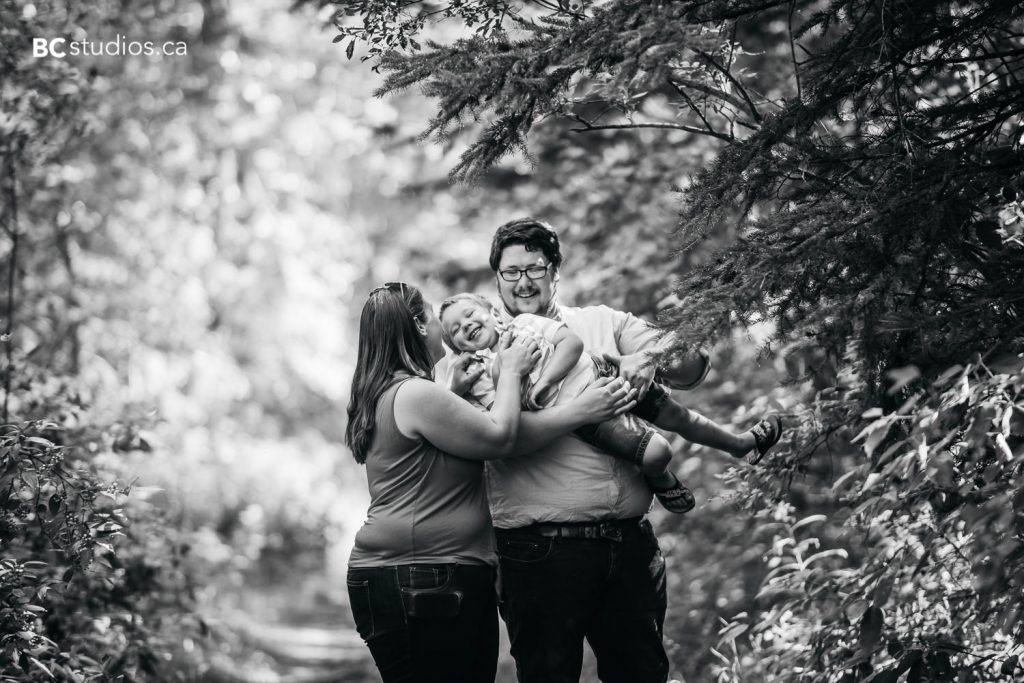 terwillegar dog park family session