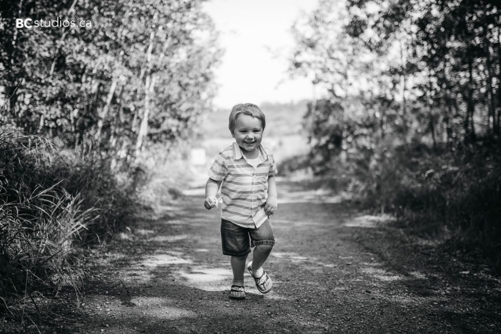 terwillegar dog park family session